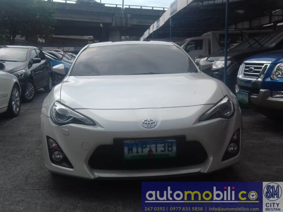 2013 Toyota 86 - Front View