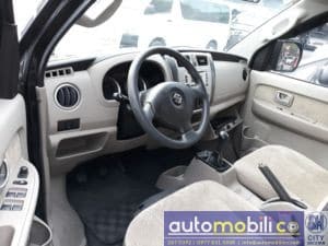 2014 Suzuki APV - Interior Front View