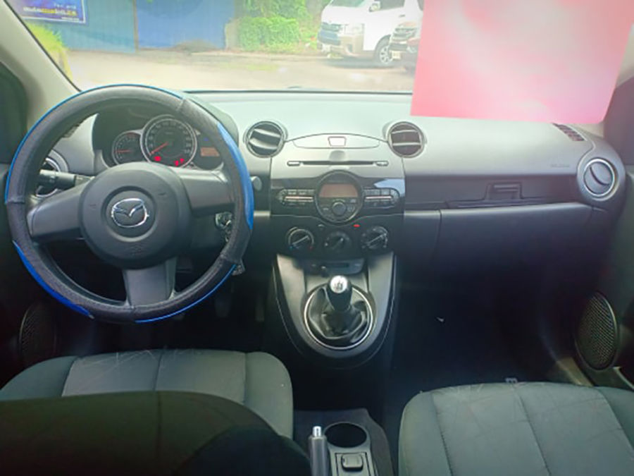 2015 Mazda 2 - Interior Front View