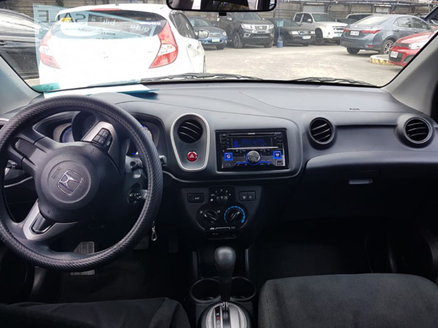 2016 Honda Mobilio "V" - Interior Front View