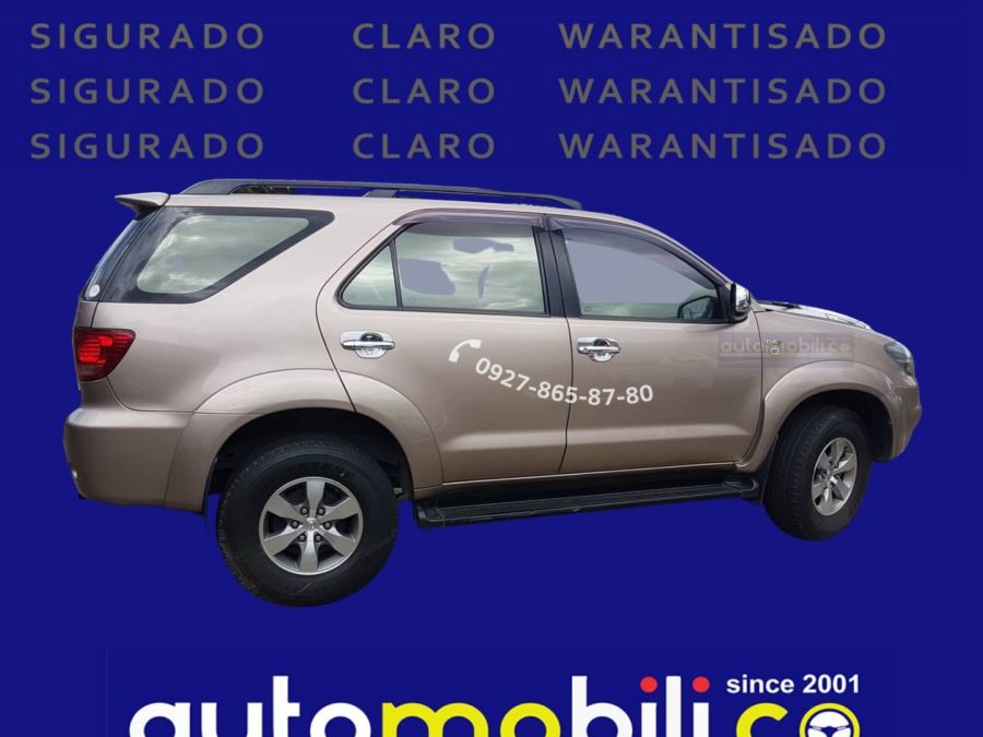 2008 Toyota Fortuner - Left View
