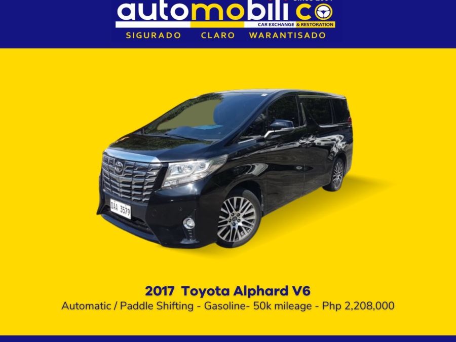 2017 Toyota Alphard - Right View