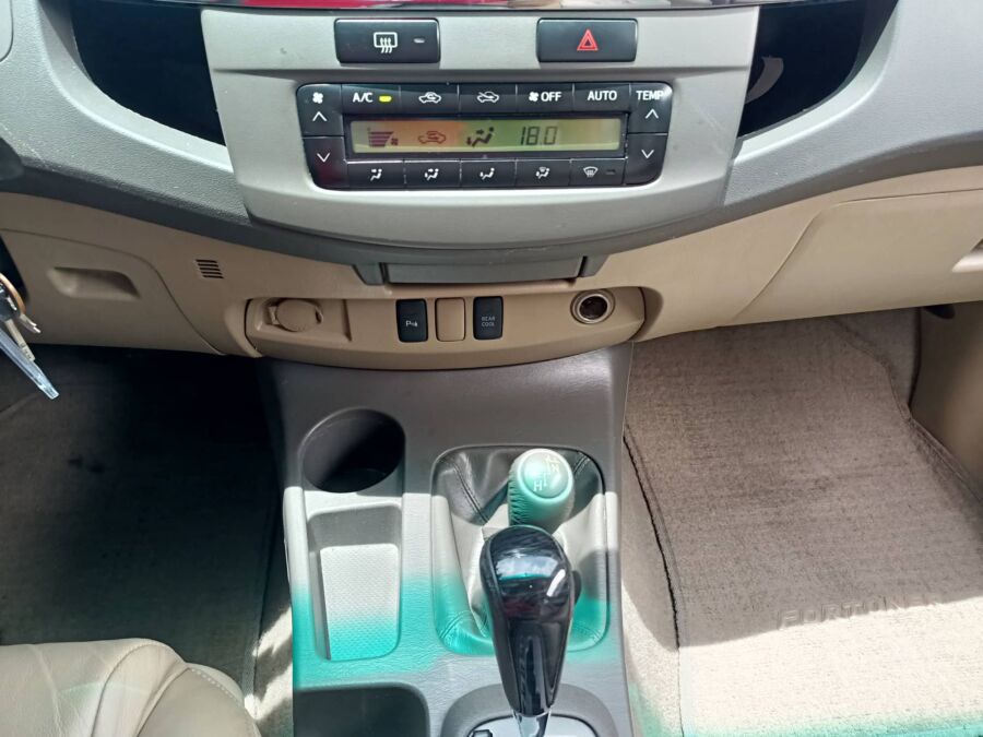 2012 Toyota Fortuner V 4x4 - Interior Rear View