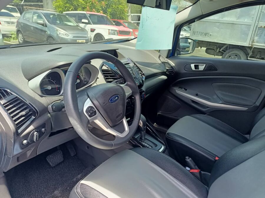 2017 Ford EcoSport - Interior Front View