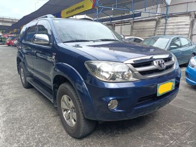 2008 Toyota Fortuner G - Front View