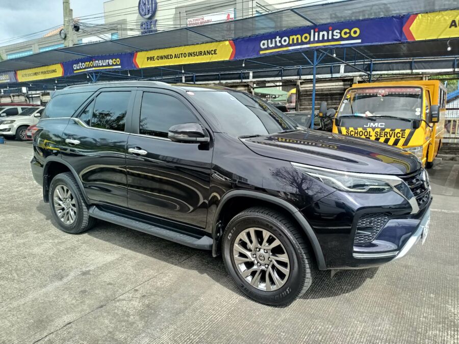 2022 Toyota Fortuner Q - Front View